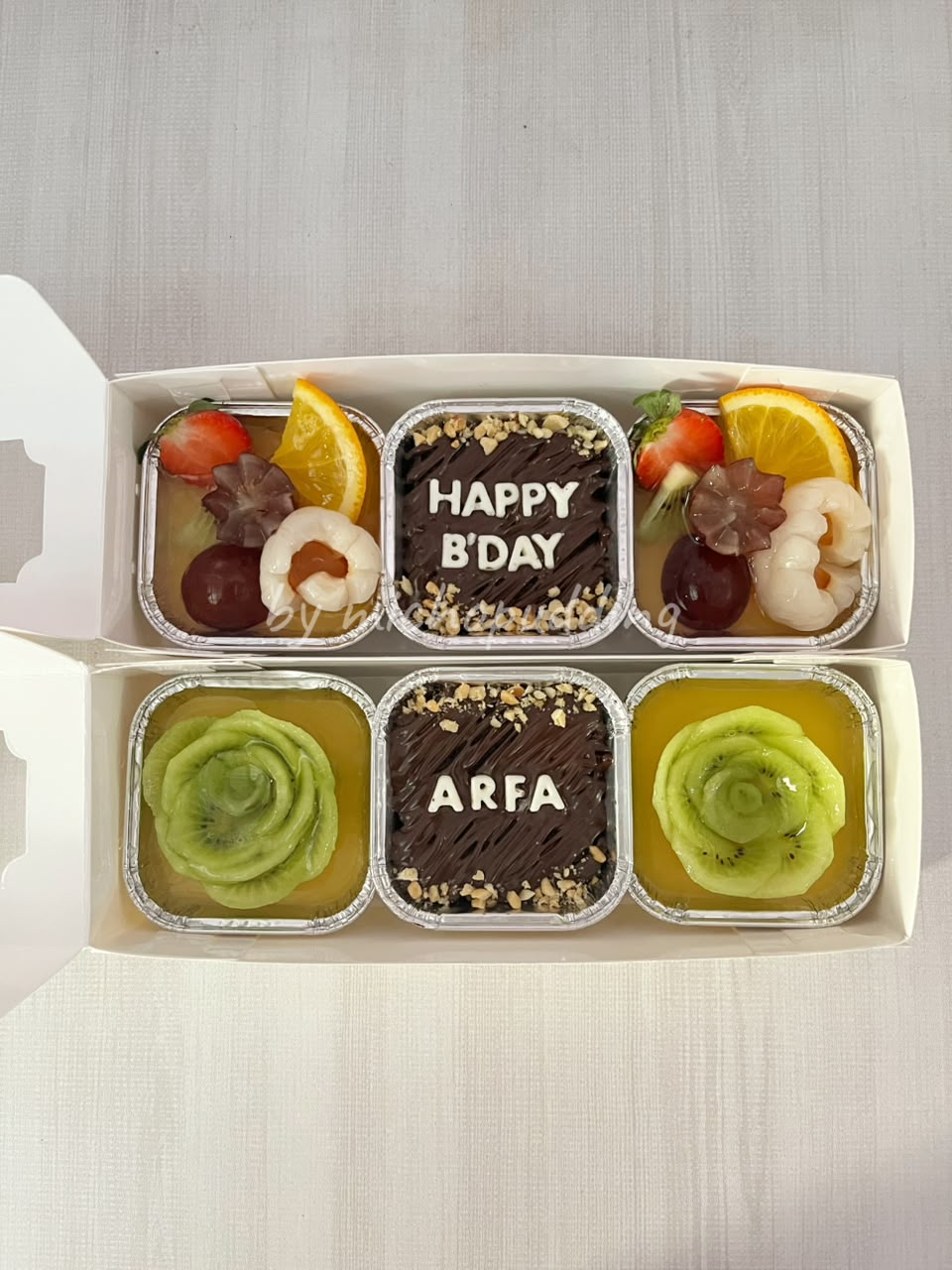 Mini Hampers 4 Puding + 2 Brownies Ucapan
