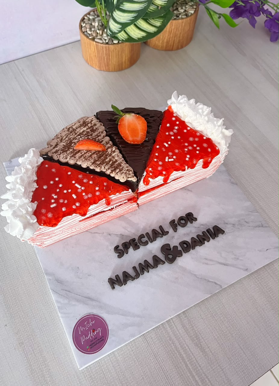 Mix Slice Mille Crepes & 2 Cheesecake